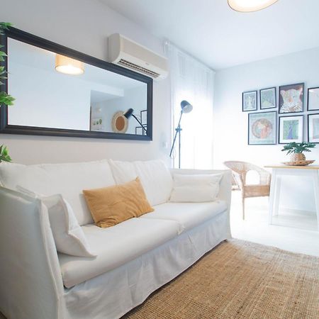 Budget Beach Studio 22 산 안토니 드 칼론헤 외부 사진