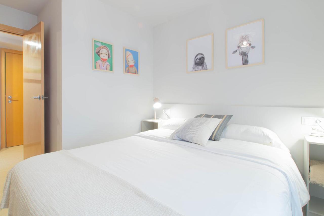 Budget Beach Studio 22 산 안토니 드 칼론헤 외부 사진